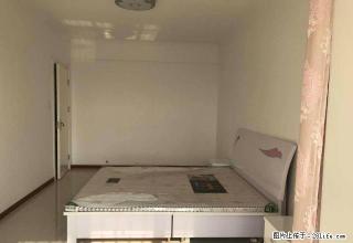 (单间出租)凤城三路与渭滨路第三医院旁边交通方便无中介费可月付 - 西安28生活网 xa.28life.com