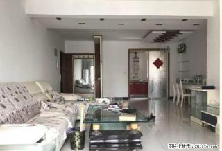 高新 精装大三室 三号线丈八北路站A出口 业主急急急急组 - 西安28生活网 xa.28life.com