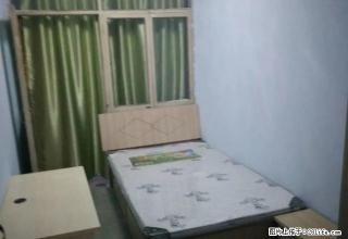 (单间出租)黄陵矿业小区 次卧 可做饭 拎包入住 近地铁 出行方便 - 西安28生活网 xa.28life.com