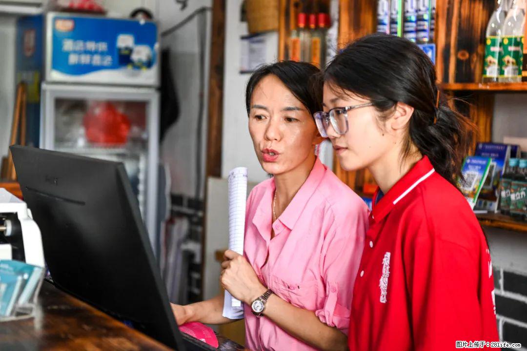 全网追的“扁担女孩”,找了一份暑假工,时薪12元 - 西安生活资讯 - 西安28生活网 xa.28life.com